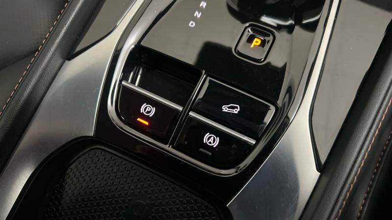 MG HS PHEV 24MY Photo cohere-81c279fe4888f7ecfdf7006928b1b203a46b475e.jpg