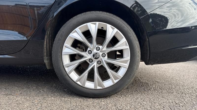 Skoda SUPERB Photo cohere-82353fdfb77a21c06066e2c55d15403cd4ef7603.jpg