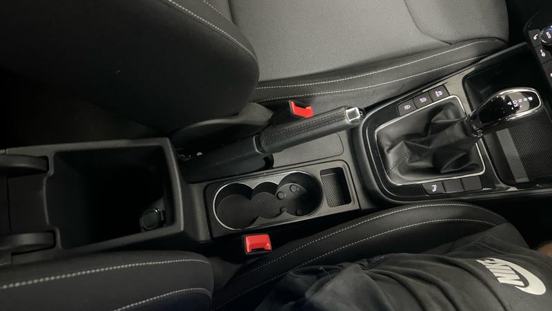 Skoda FABIA Photo cohere-8243d5fb2b4af001e46942618c0fbf34e074476c.jpg