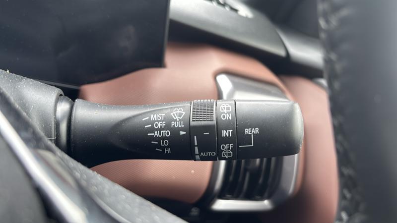Suzuki e Vitara Photo cohere-82739f77260a09d7dc322fd50c57cc809e302d4a.jpg