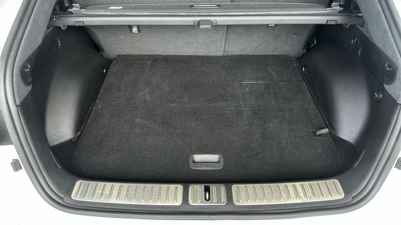 Genesis GV60 Photo cohere-82ccdb787c19afcd6b45d15868143e40ceafe434.jpg