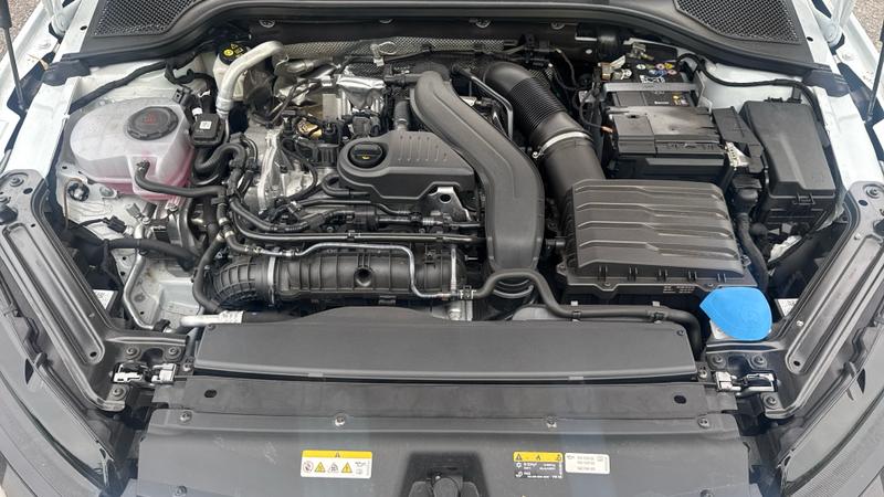 Skoda OCTAVIA Photo cohere-8301871ca2156d9f200d6238c9861f9dc8ee7ced.jpg