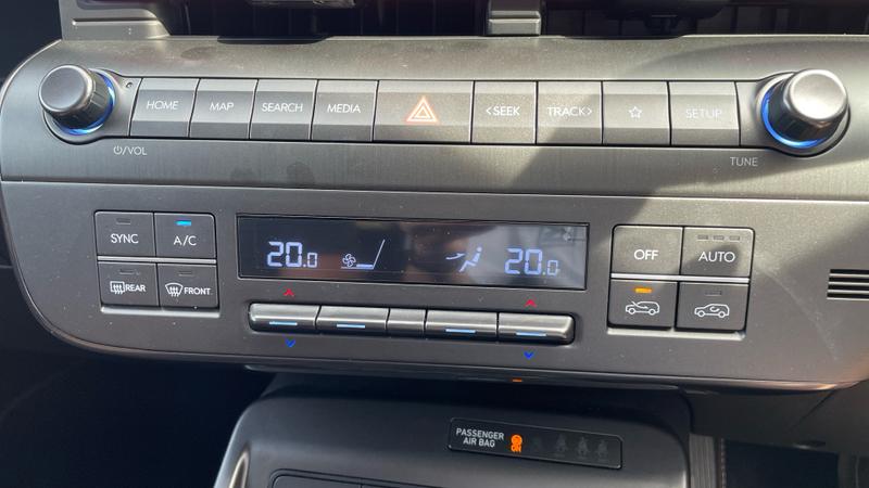 Hyundai KONA Photo cohere-83b8a6a02744b30717fd16914bbc9a0e04d7c34f.jpg