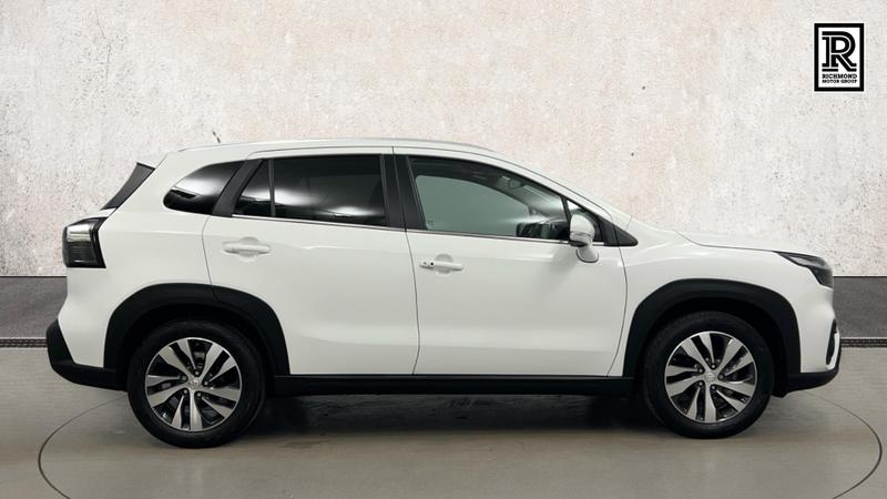 Suzuki S-CROSS Photo cohere-84156e70da79d99af083ecdcb947bc73415d0c32.jpg