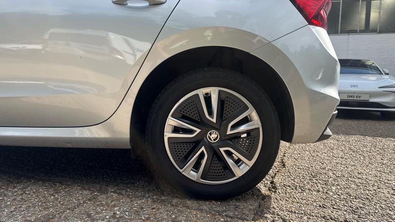 Skoda FABIA Photo cohere-8577c1373084ed4f15c8ad3ba0ee38389afa5820.jpg