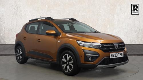 Used 2023 Dacia SANDERO STEPWAY 1.0 TCe Prestige Hatchback 5dr Petrol Manual Euro 6 (s/s) (90 ps) Orange at Richmond Motor Group
