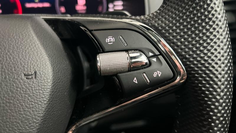 Skoda KAROQ Photo cohere-8603c179e5ebafbf0c0d306da8bd58178c1022f0.jpg