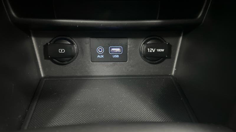 Hyundai KONA Photo cohere-8606920240a90ab5de7387a0060965d14d86085e.jpg