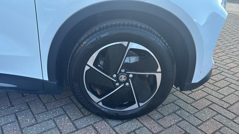 MG MGS5 EV Photo cohere-863bc060a30c5831344f87e89059383c7de93447.jpg