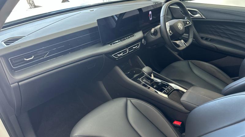 MG HS Hybrid+ Photo cohere-86548deede40962c0fefe451a50b3e6255a2c4d3.jpg