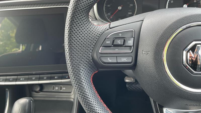 MG ZS Photo cohere-867c72456ba86f5c9523e86eeffdb408fd407669.jpg