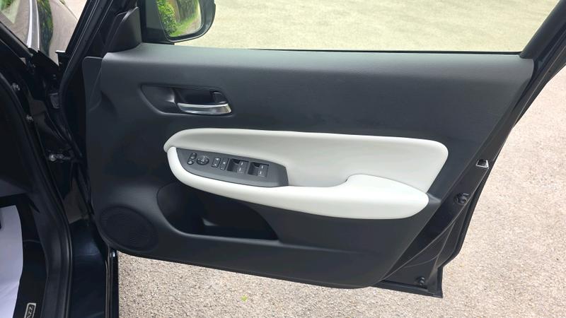 Honda Jazz Photo cohere-86a5c109438824afec80e144c726749025c20951.jpg