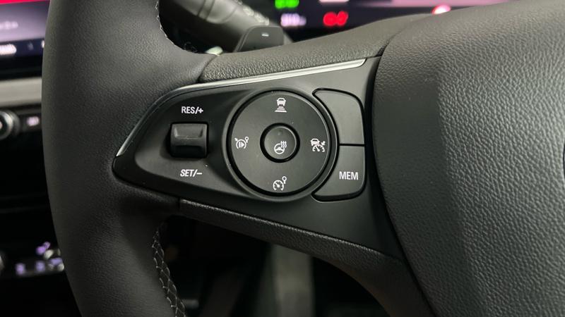 Vauxhall Mokka Photo cohere-86d995de419f2d0d9fe619b8d18b6b203be2f21a.jpg