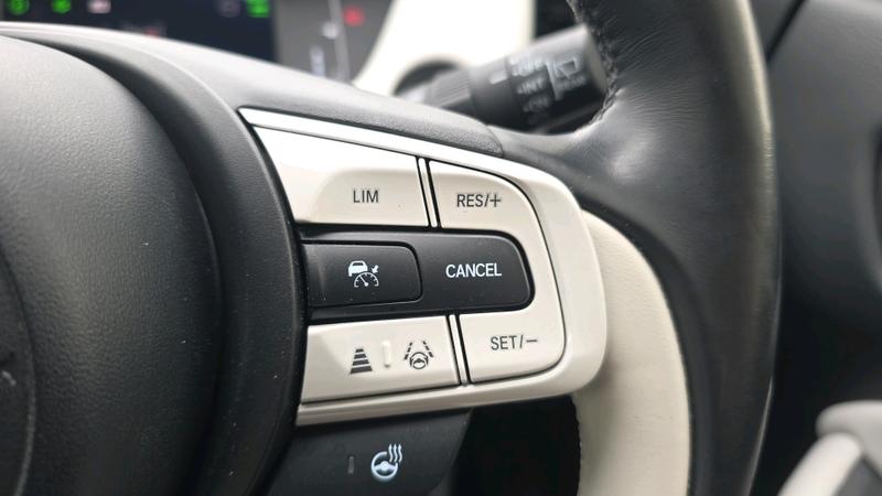 Honda Jazz Photo cohere-88e0f3d541e32d7a17b4182a596289b8be7e30d4.jpg