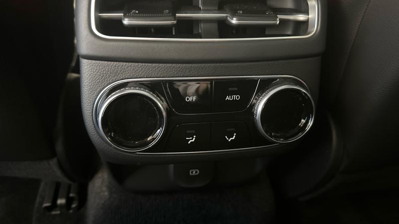 Genesis GV70 Photo cohere-8908c5505d3c0b0a937c5ca892d51d7ebb18f379.jpg