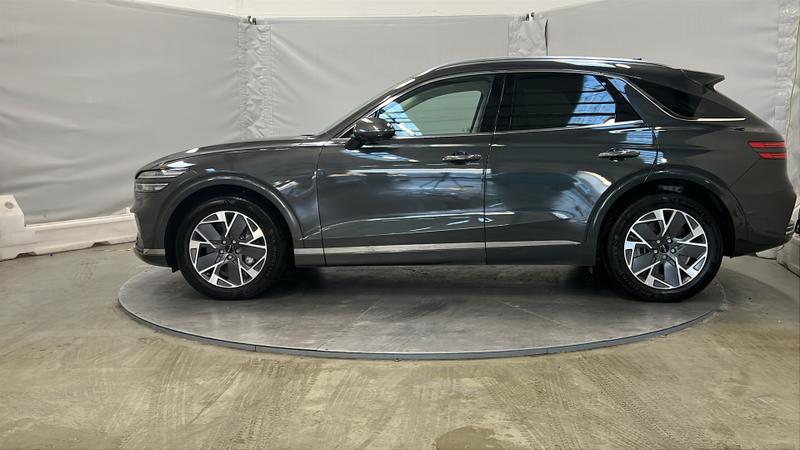 Genesis GV70 Photo cohere-893487cb69671edb0361ea23dac73d89ca1eed66.jpg