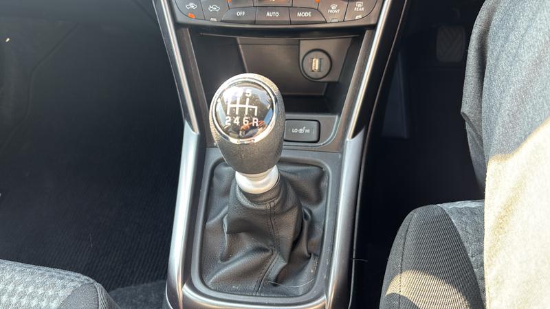 Suzuki S-Cross Photo cohere-89409dfd6ddcae4df89bfdbc053223d3926e8fac.jpg