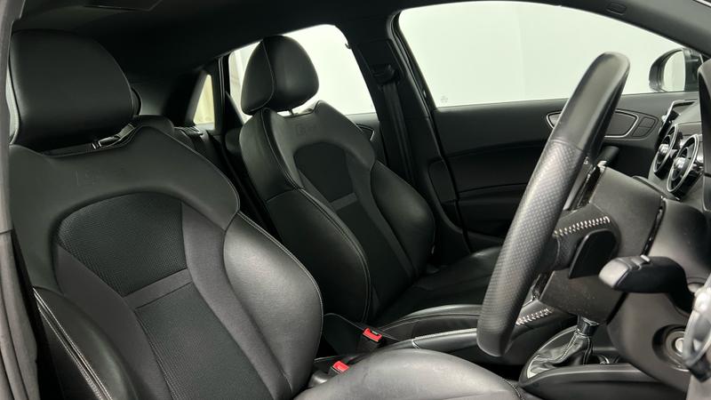 Audi A1 Photo cohere-89c309bad541a17402cd2d9f8ce7438d4b79a043.jpg