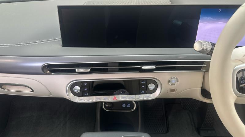 Genesis GV60 Photo cohere-8a2c1917a5b62577928570cc09a87fb871eb1ace.jpg