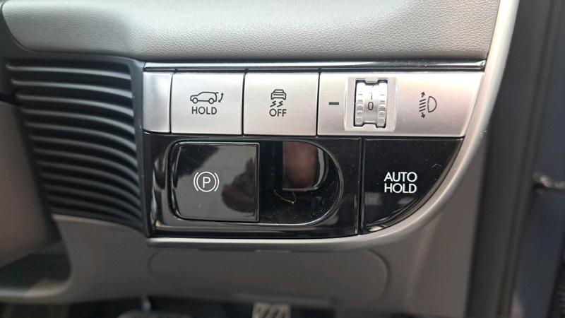 Hyundai IONIQ 5 Photo cohere-8a3bf1f821d193dd1114b67c785a02f9cfdbeba4.jpg