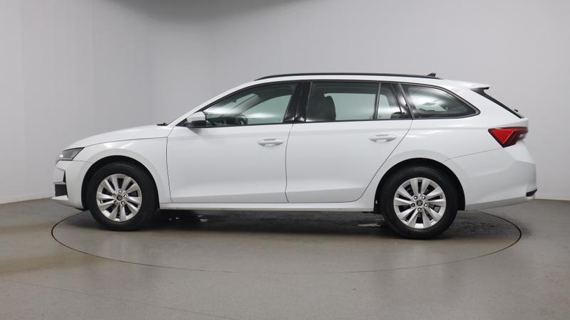 Skoda OCTAVIA Photo cohere-8b4432a48b90b891c01059bdbfaab5fb61b0c73e.jpg