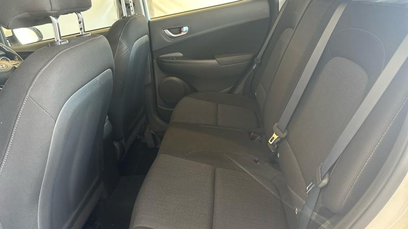 Hyundai KONA Photo cohere-8b9c4303b8510a007dfc224177ec7b7f9d1974f0.jpg