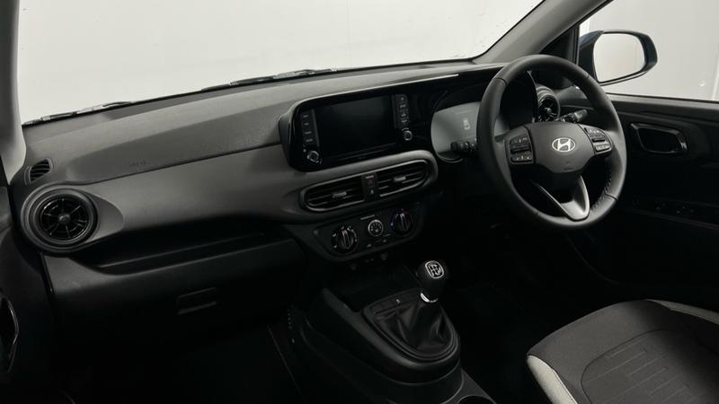 Hyundai i10 Photo cohere-8c426d528a3f8c736659e1c62a13a7569c2a9bc2.jpg