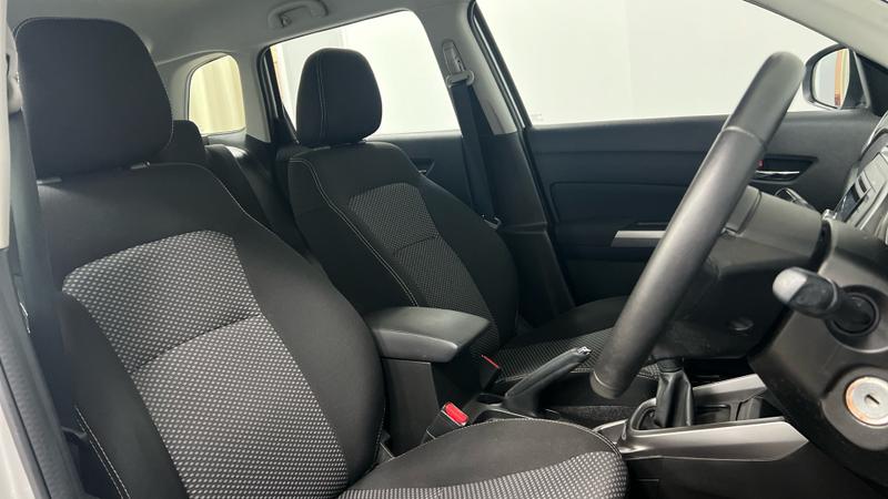 Suzuki VITARA Photo cohere-8ca77bf63188377bd085fe362f2099f71626ab9b.jpg