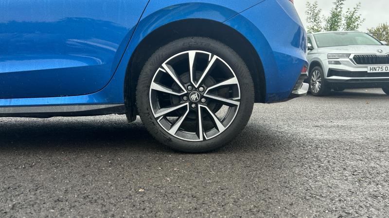 Skoda FABIA Photo cohere-8d2d23107fb9313faf0140770595786e08df3050.jpg
