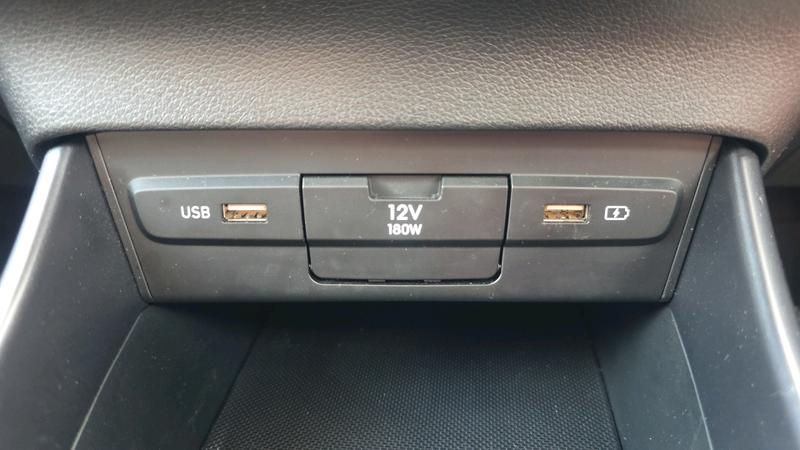 Hyundai i20 Photo cohere-8d4faf591a691874bb9c09de08f6b69e9c4ec02e.jpg