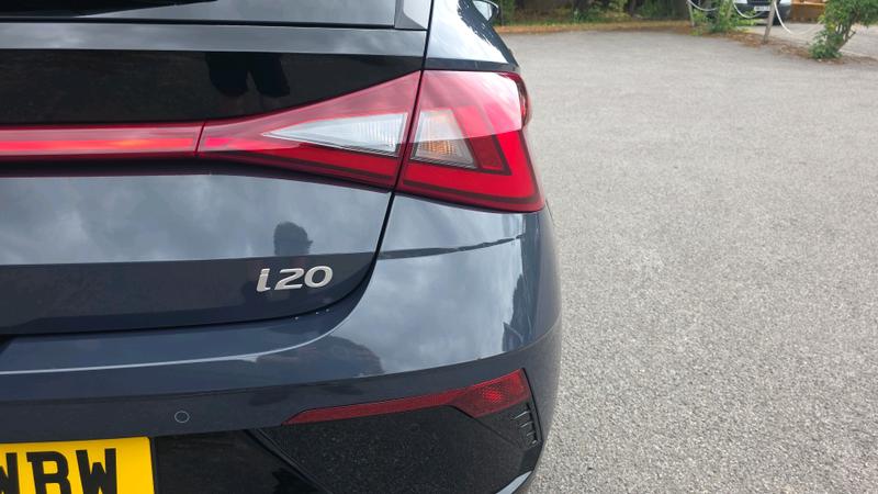 Hyundai i20 Photo cohere-8da934c746c4f476282b9f640ba34499bd40d2d1.jpg