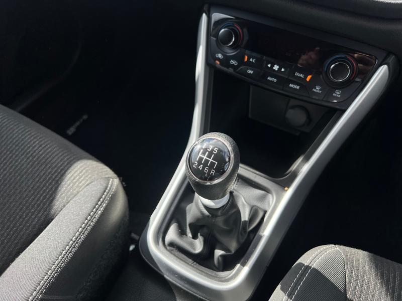 Suzuki SX4 S-Cross Photo cohere-8e2f08249ba0bf8ecc07657394e6cf1dea67225a.jpg