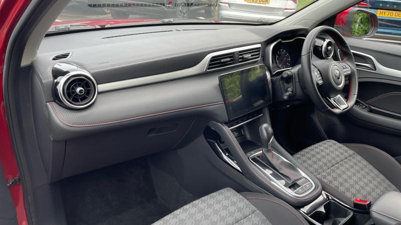 MG ZS Photo cohere-8e31ef902929795c65dd4ce5d520d5c6611f19b9.jpg