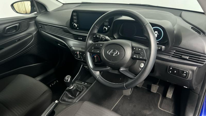 Hyundai i20 Photo cohere-8e37c1ae29fa2761c86dde3cd3ff2ed5450f3e32.jpg