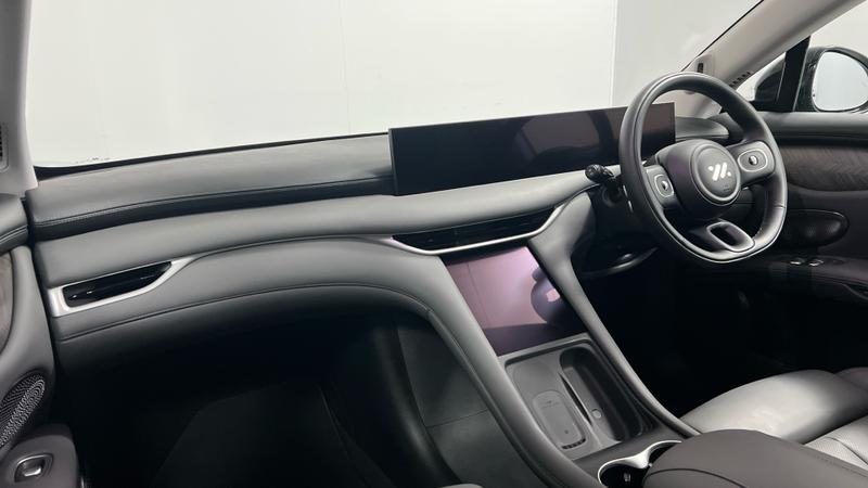 MG IM6 Photo cohere-8e816b954380f5cf7ac77990f204288620f50016.jpg
