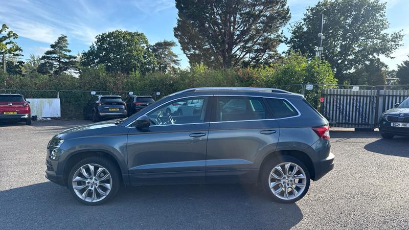 Skoda KAROQ Photo cohere-8e8cd9e61571af7399eab5b64c56069843ee3c2e.jpg