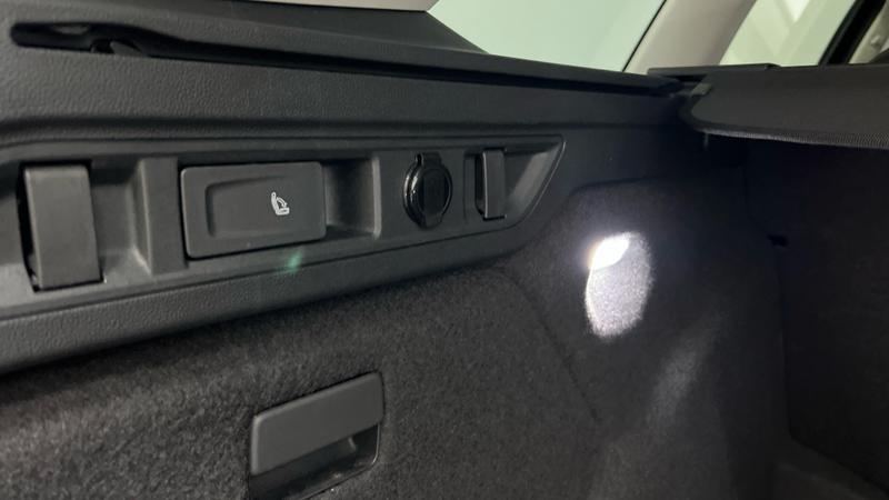 Skoda SUPERB Photo cohere-8f38667a3dfb3ab7dbd6dd4e88f5ead4c0d87fc5.jpg