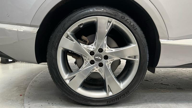 Genesis GV80 Photo cohere-8f99a66976429e28ec48db10fa200eb90f70f46e.jpg