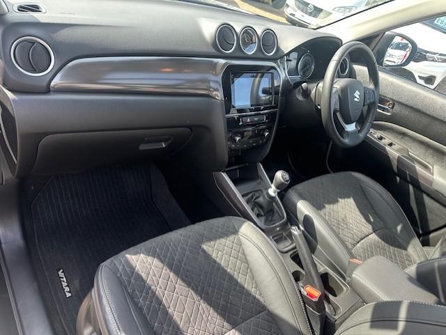 Suzuki Vitara Photo cohere-90b17e27c406c8c97f73454c856cec343e3995d6.jpg