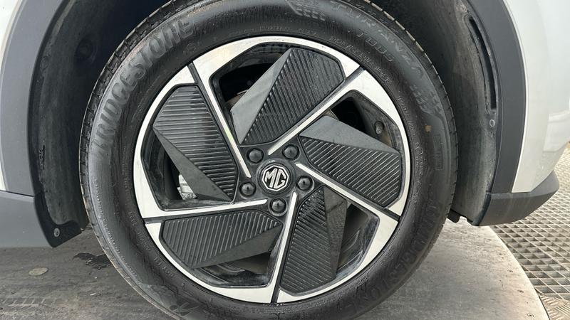 MG MGS5 EV Photo cohere-91b6d0bdf4f017fdf43bc3b9aea53c08d0be2963.jpg
