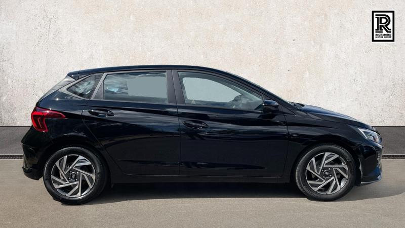 Hyundai i20 Photo cohere-9343489c79d240f29c0bce2109d25d3b0f97c698.jpg