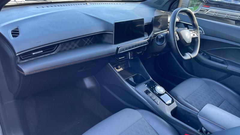 MG MG3 Hybrid+ Photo cohere-93e88f4d9120ed9792c83822545a09ab218f36e7.jpg