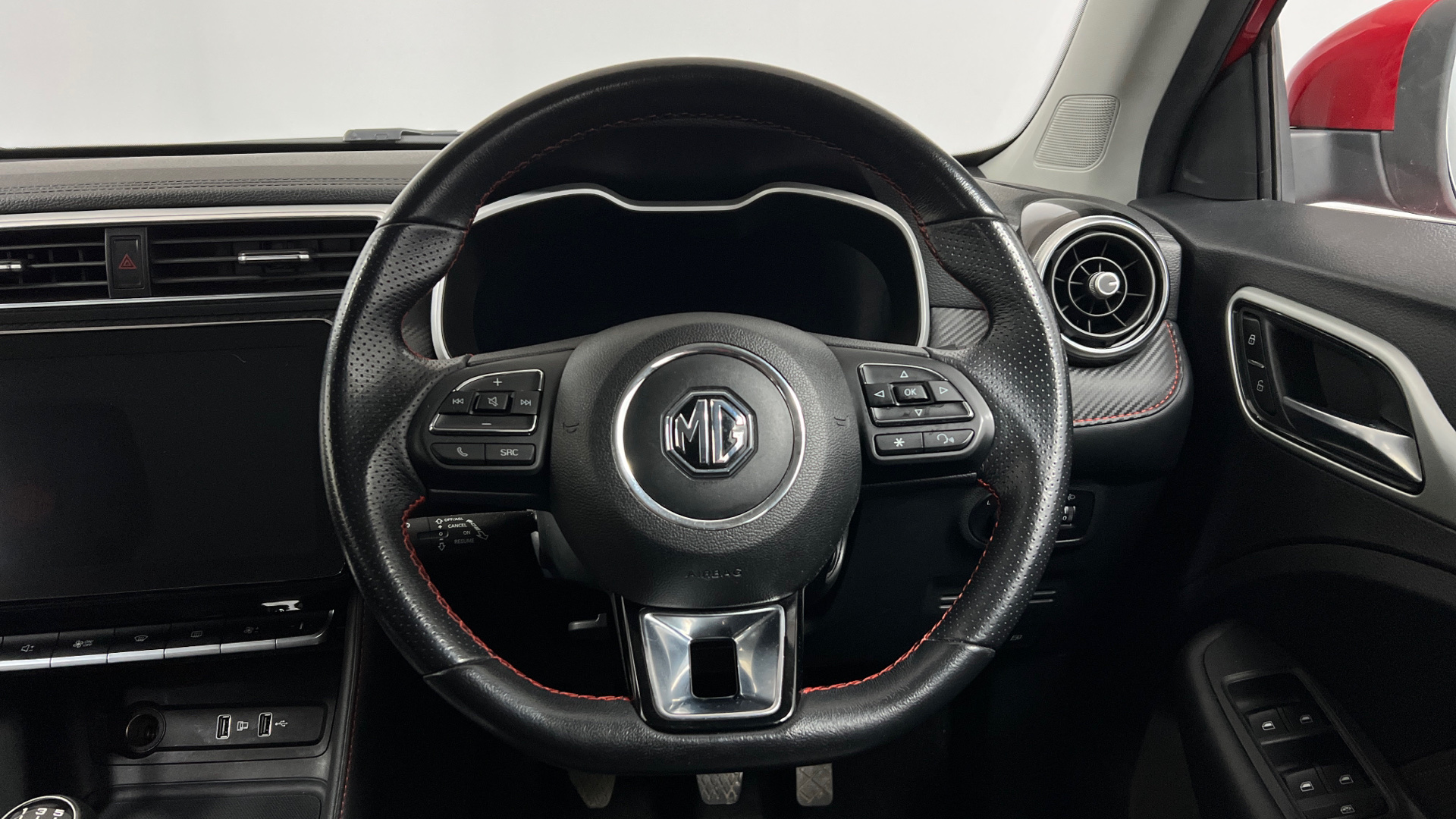 Used 2021 Red MG ZS £12,122 | Reserve Online at Richmond Used 2021 Red MG ZS £12,122 | Reserve Online at Richmond