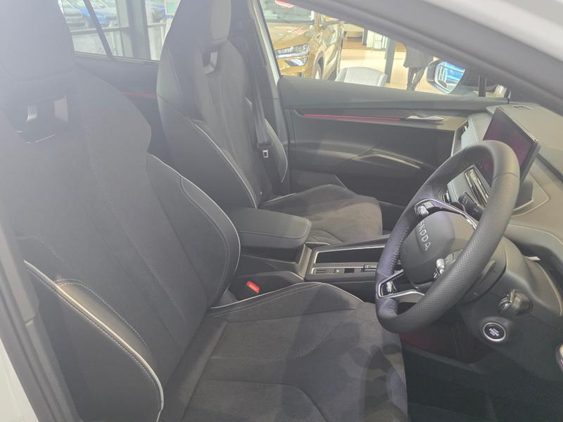 Skoda ELROQ Photo cohere-93f50890ac78ad93db00719d023c3bf3ef486651.jpg