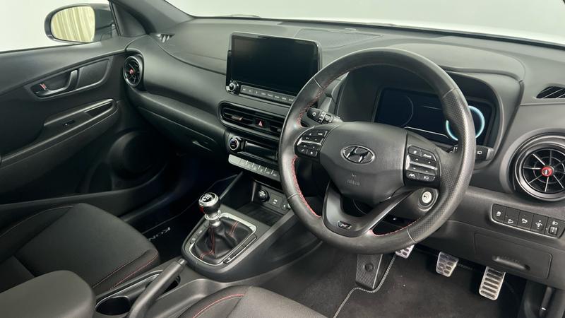 Hyundai KONA Photo cohere-945b9c30975cf1d0d9806a4a01b37c8cbcbd7ba0.jpg