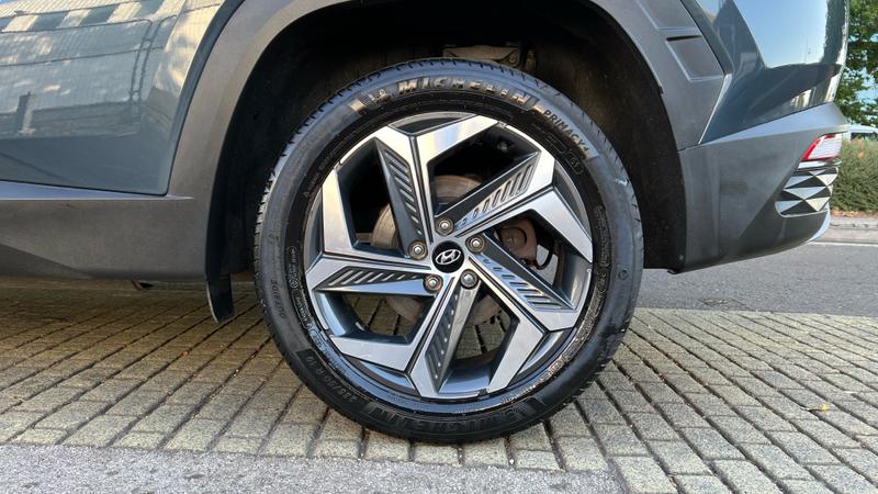 Hyundai TUCSON Photo cohere-947c5197ea85adb3b9fdbf5c3914959ce0a16ba6.jpg