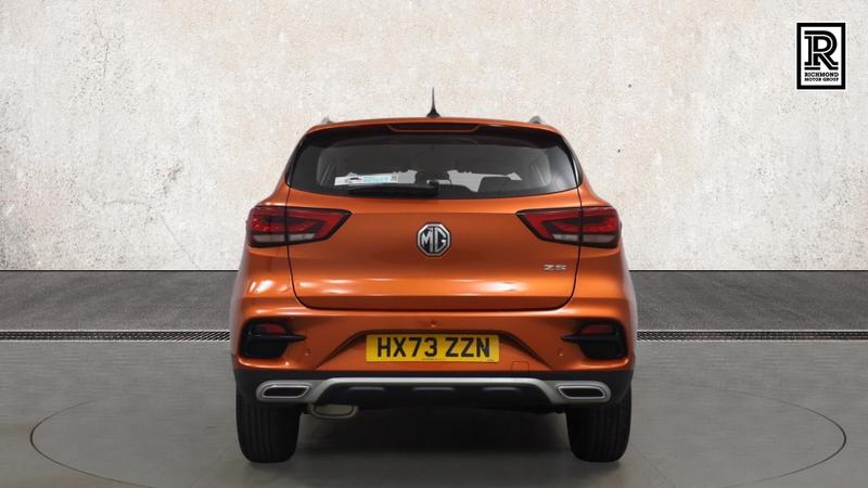 MG ZS Photo cohere-94f81530d60fa77d86d1345f3167fe2929214e1d.jpg