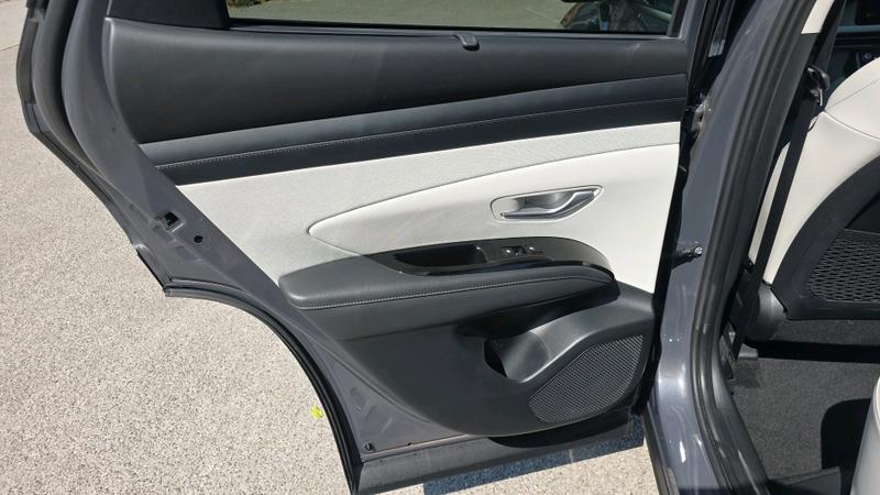 Hyundai TUCSON Photo cohere-9541ed724925e4fded27e99a8a01af33d751cac7.jpg