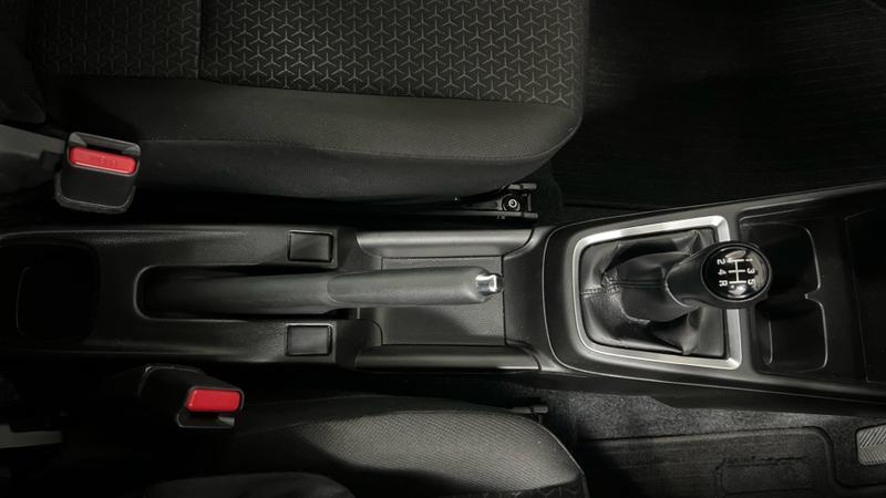 Suzuki SWIFT Photo cohere-955aeec371797c5bb42f3bc3da5bc39f77aadb40.jpg