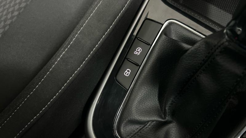 Skoda FABIA Photo cohere-962a34c02ff8294f42718fc42cf0df2f3445b7c6.jpg
